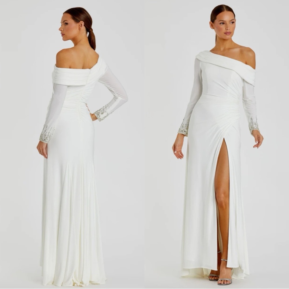 Mac Duggal NWT Sz 4 White Beaded Cuff Drop Shoulder Long Sleeve Gown 12231 $398